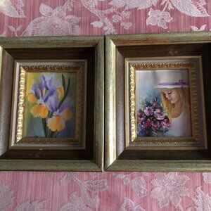 Two small wall decors flowers girl